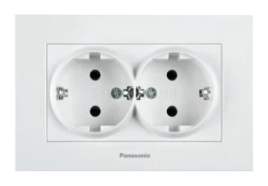 Utičnica šuko dupla Panasonic Karre plus, Bijela
